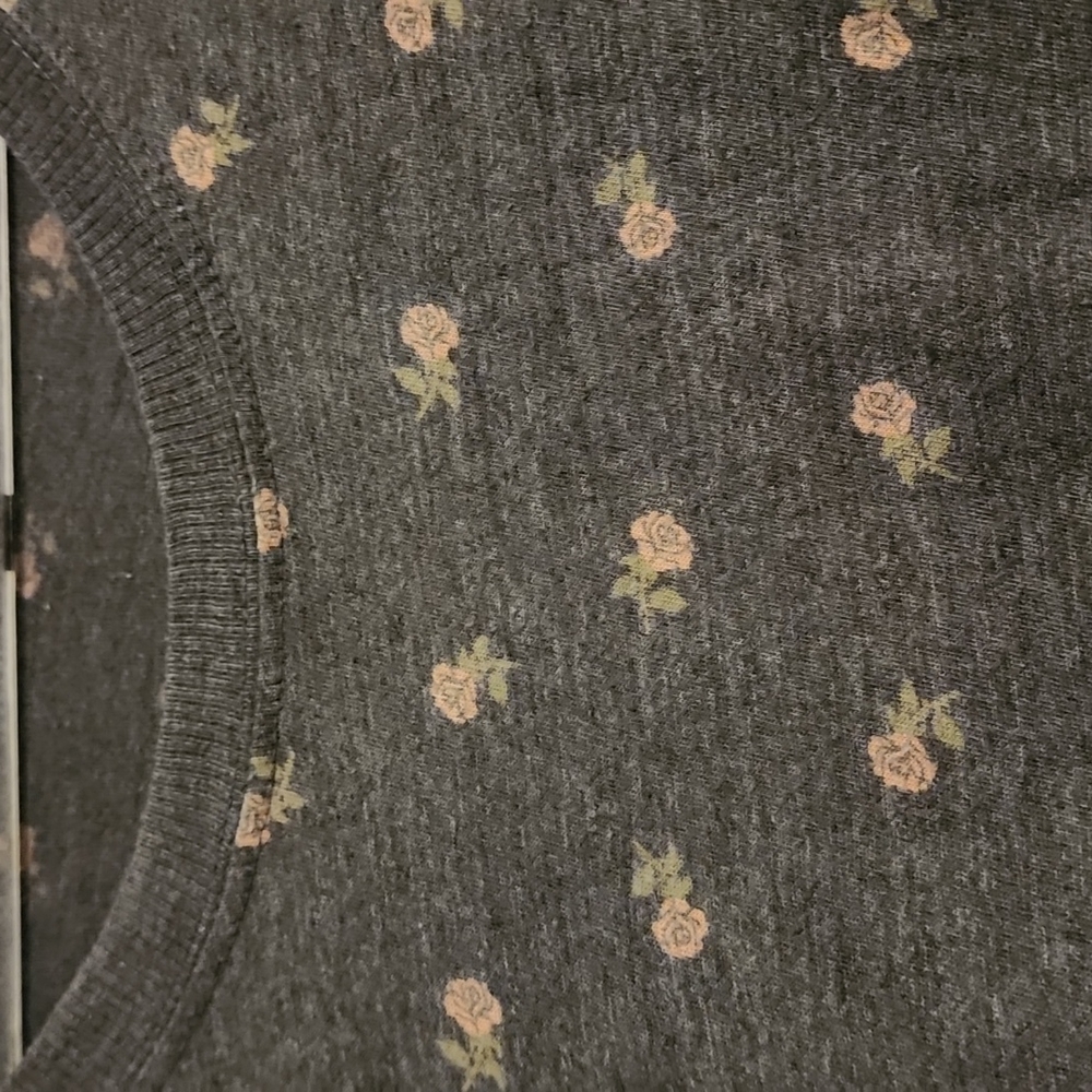 Torrid Top - Picture 2 of 6